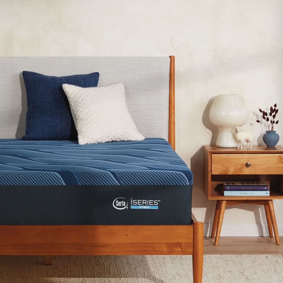 Shop King Size Mattresses | Buy A Bed Online at Serta.com