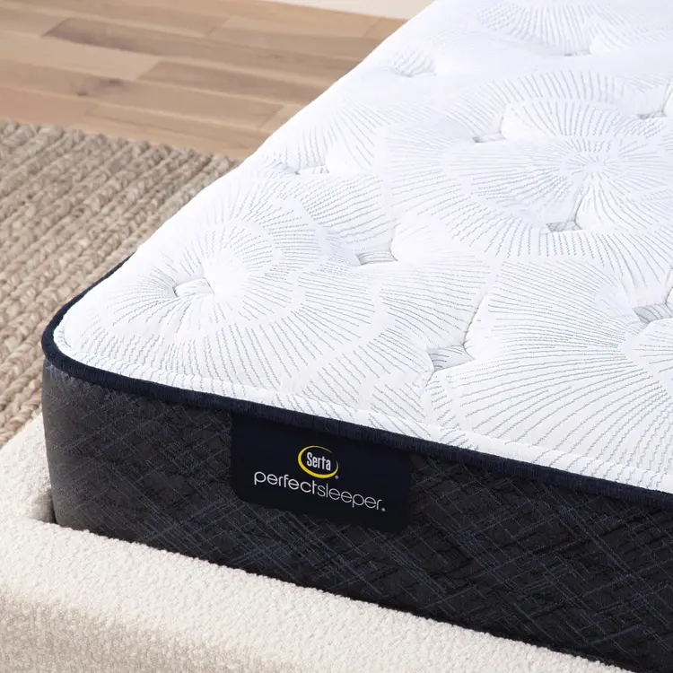Corner detail of a Serta Perfect Sleeper plush mattress||feel: plush||level: standard